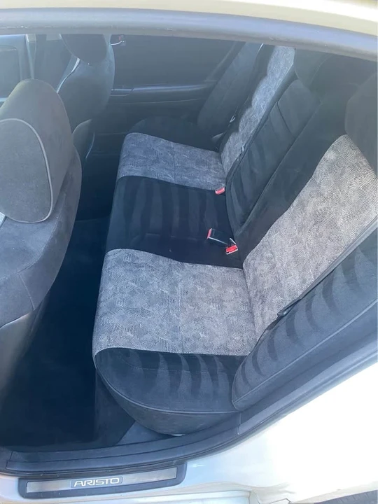 1998 Toyota Aristo - Image 11 of 15