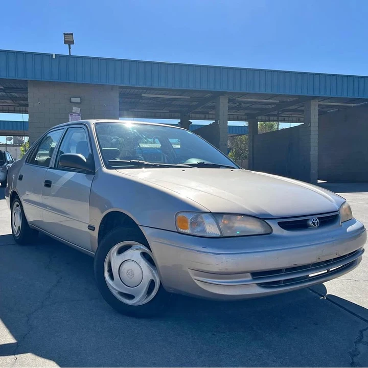1998 Toyota Corolla 8th Gen - Image 1 of 10