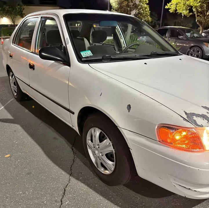 1998 Toyota Corolla 8th Gen - Image 1 of 5