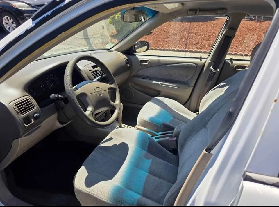 1998 Toyota Corolla 8th Gen - Image 4 of 5