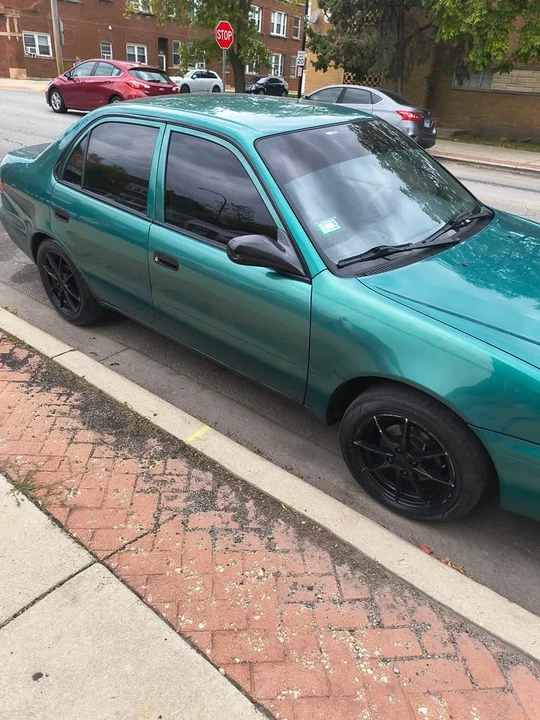 1998 Toyota Corolla 8th Gen - Image 2 of 5