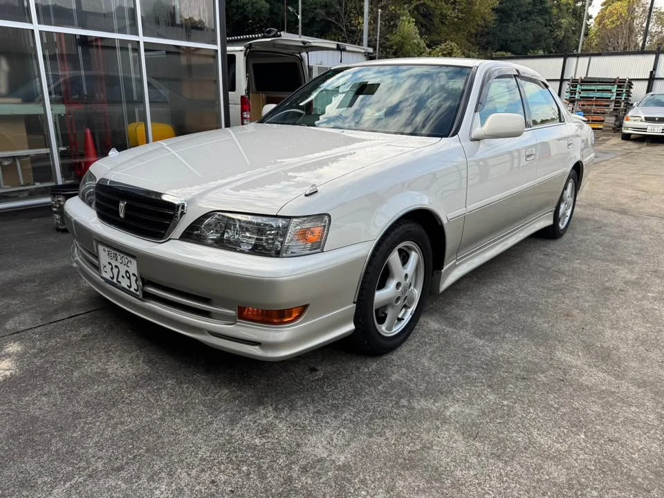 1998 Toyota Cresta 5th Gen - Image 2 of 19