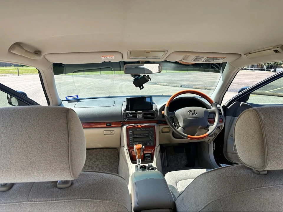 1998 Toyota Progres - Image 8 of 20