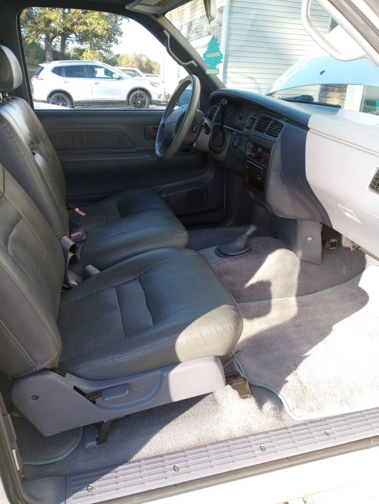 1998 Toyota T100 - Image 13 of 19