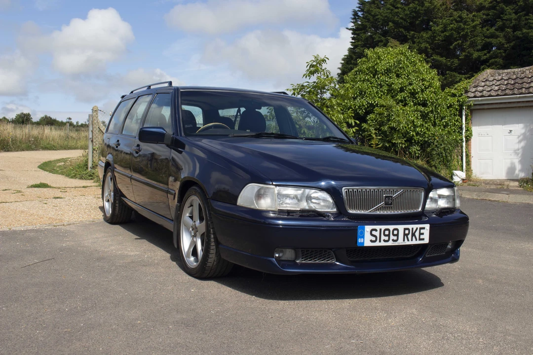 1998 Volvo V70 R 1st Gen - Image 9 of 31