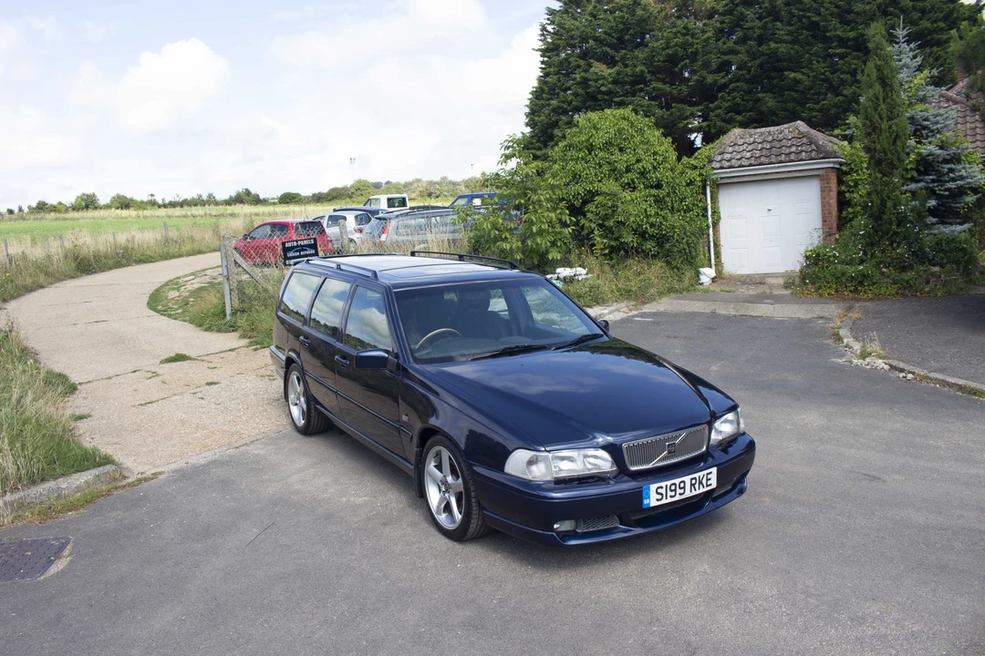 1998 Volvo V70 R 1st Gen - Image 12 of 31