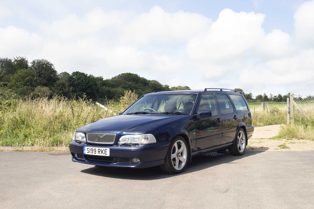 1998 Volvo V70 R 1st Gen - Image 15 of 31