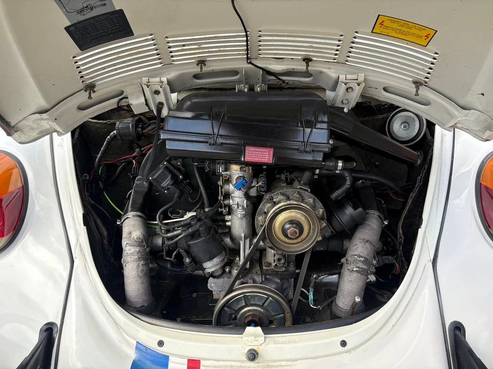 1998 Volkswagen New Beetle - Image 14 of 30