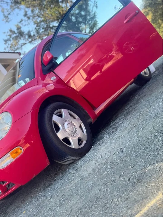1998 Volkswagen Beetle - Image 4 of 4