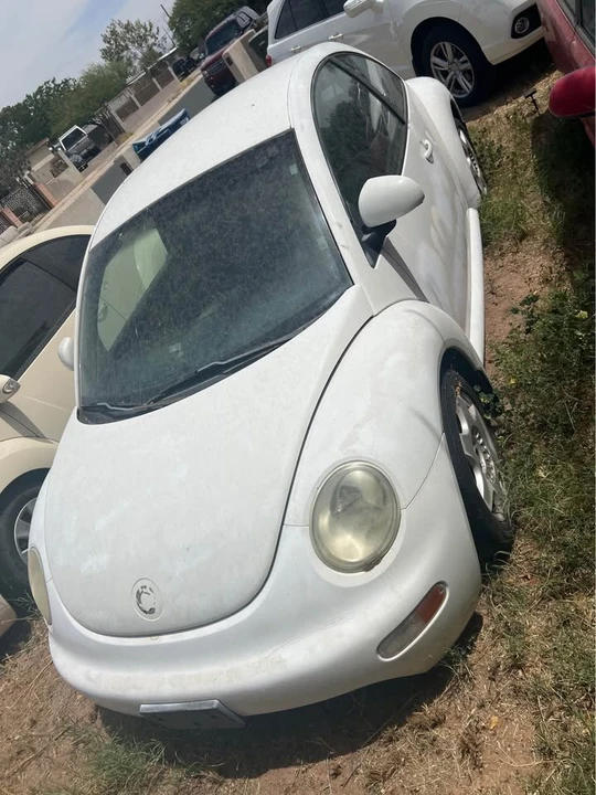 1998 Volkswagen New Beetle - Image 3 of 7