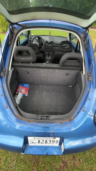 1998 Volkswagen Beetle (1980-2003) - Image 3 of 14