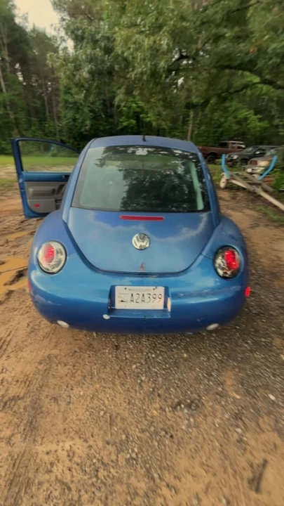 1998 Volkswagen Beetle (1980-2003) - Image 11 of 14