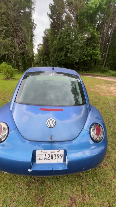 1998 Volkswagen Beetle (1980-2003) - Image 2 of 14