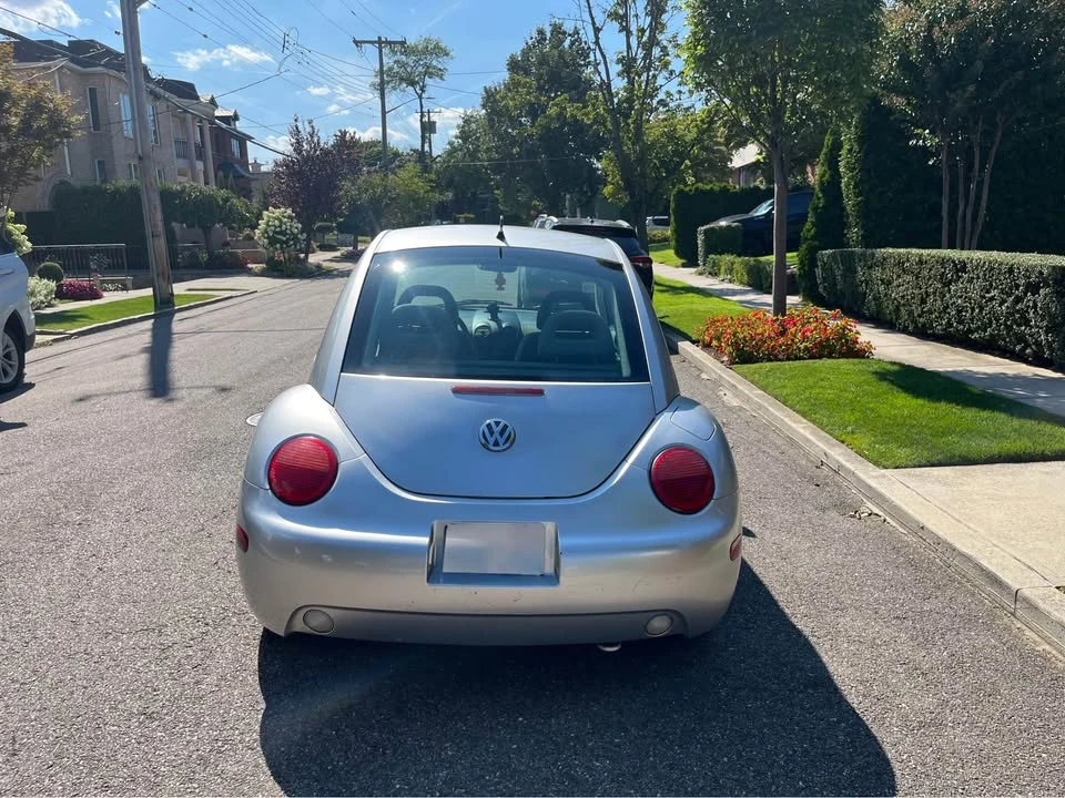 1998 Volkswagen New Beetle - Image 5 of 10