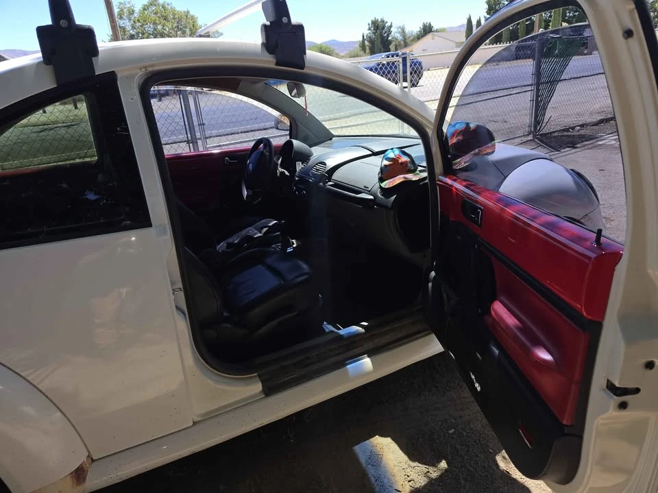 1998 Volkswagen New Beetle - Image 6 of 10