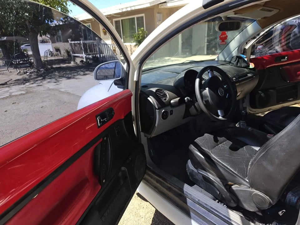 1998 Volkswagen New Beetle - Image 3 of 10