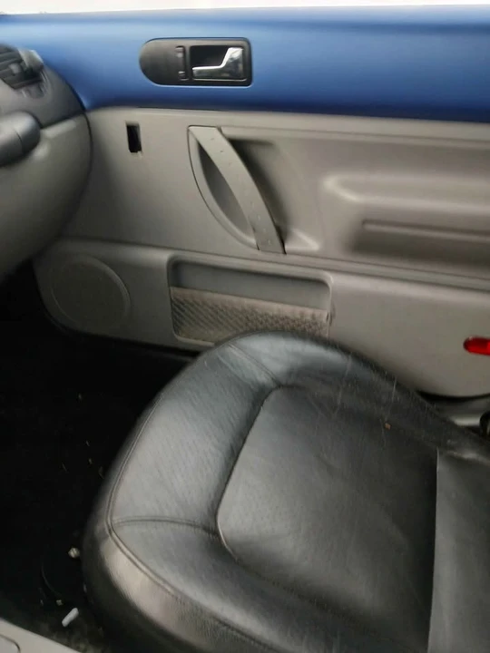 1998 Volkswagen New Beetle - Image 2 of 2
