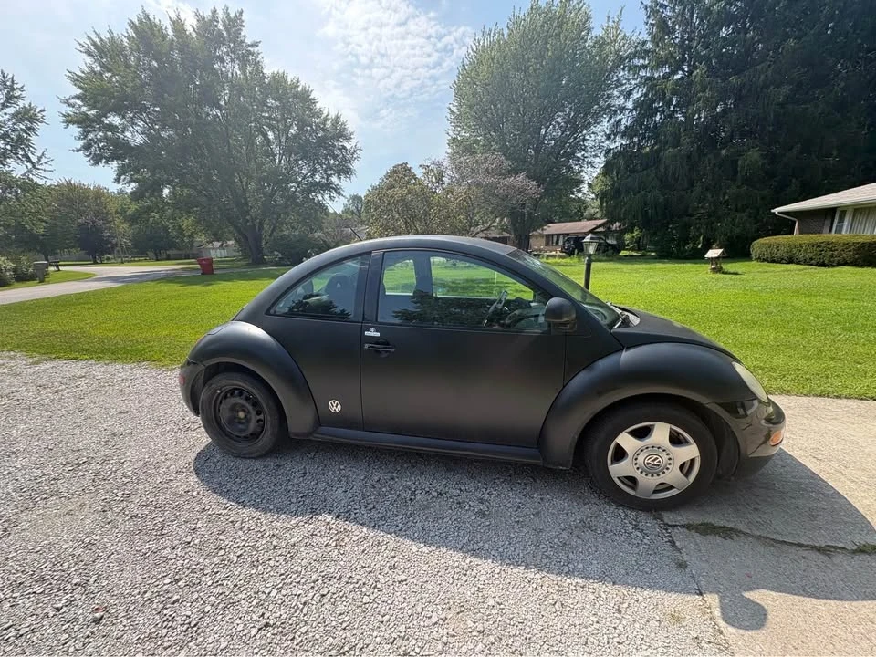 1998 Volkswagen New Beetle - Image 2 of 8