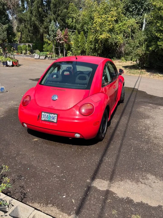 1998 Volkswagen New Beetle - Image 6 of 9