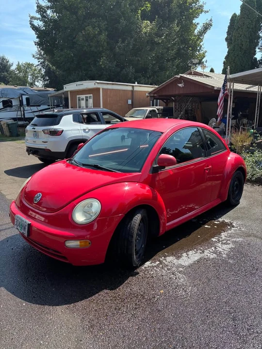 1998 Volkswagen New Beetle - Image 3 of 9