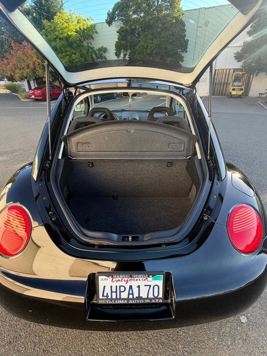 1998 Volkswagen New Beetle - Image 7 of 12