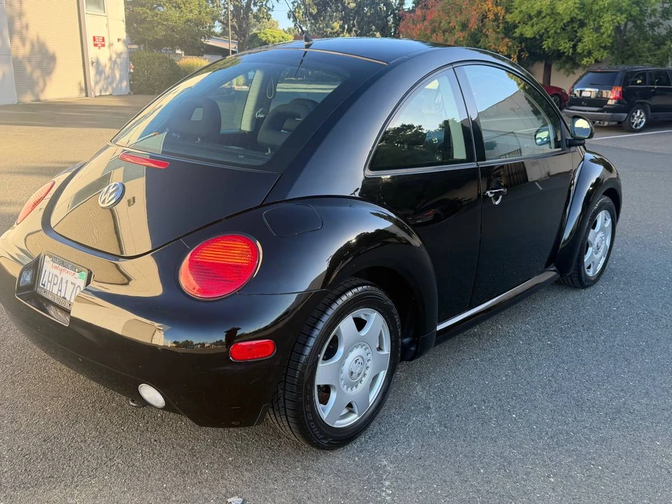 1998 Volkswagen New Beetle - Image 5 of 12