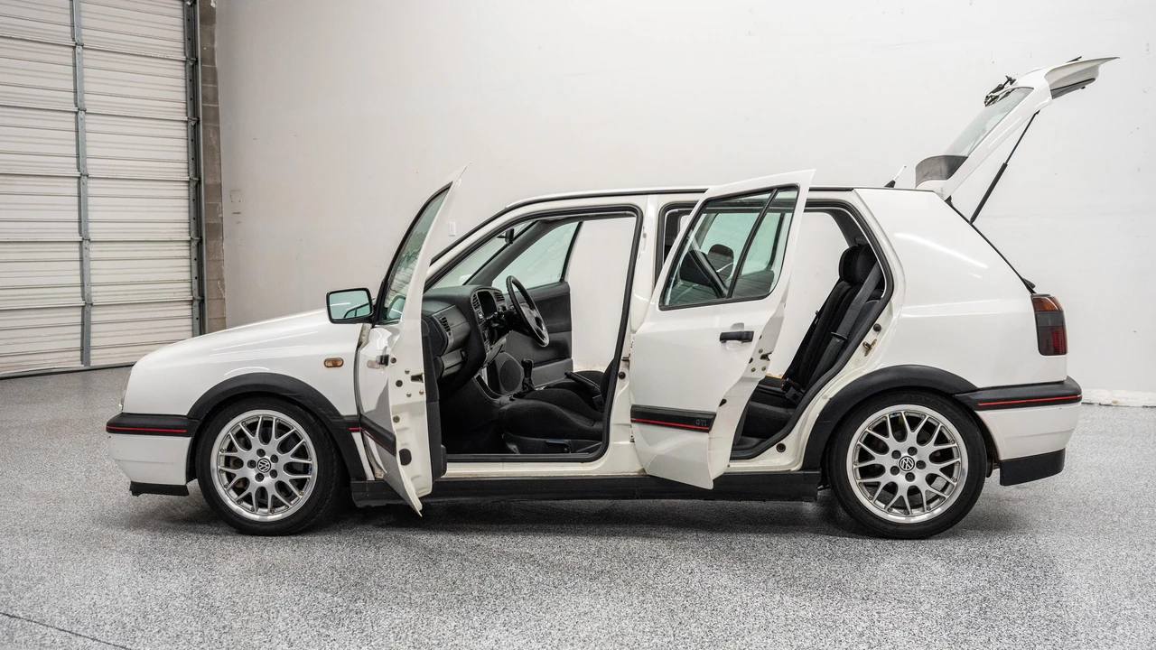 1998 Volkswagen GTI Mk3 - Image 19 of 31