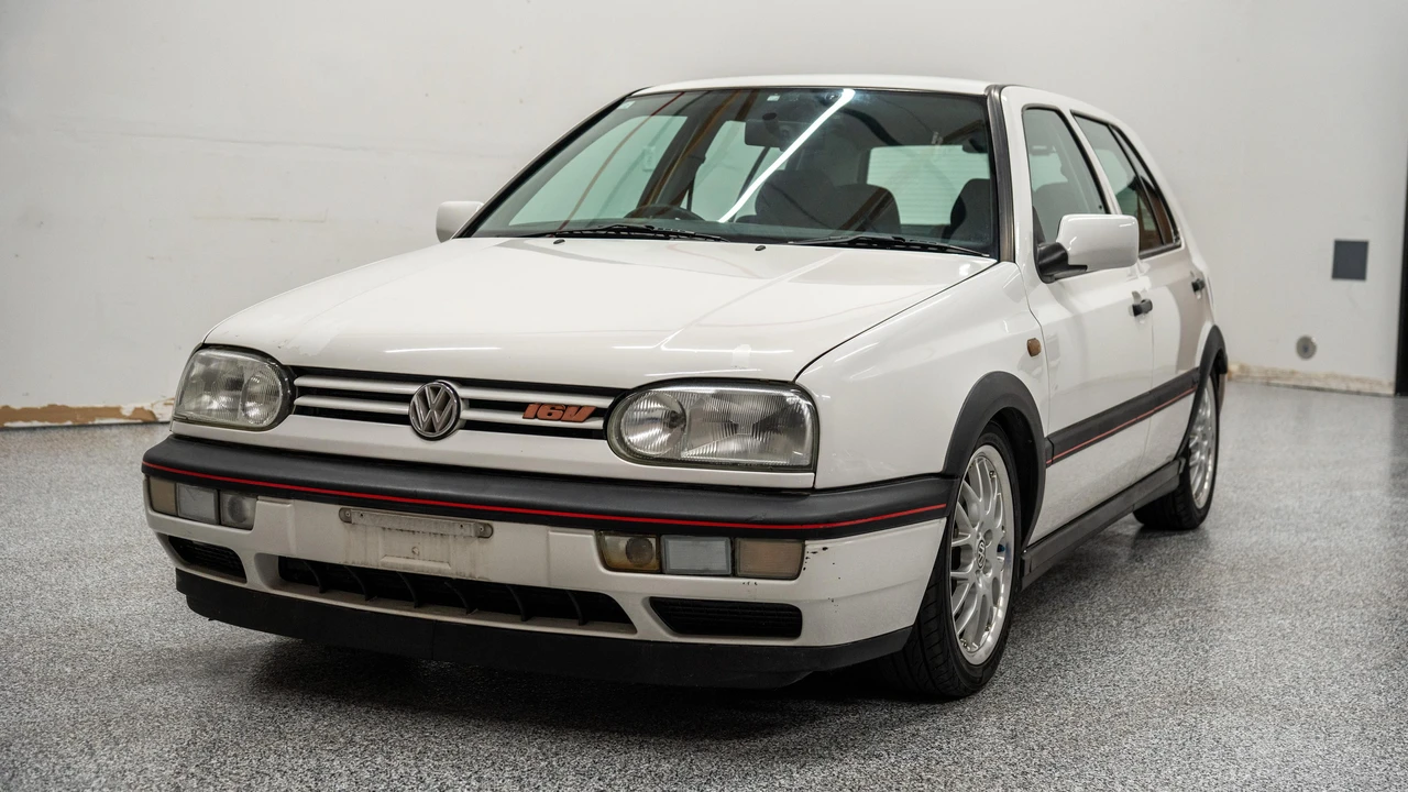 1998 Volkswagen GTI Mk3 - Image 7 of 31