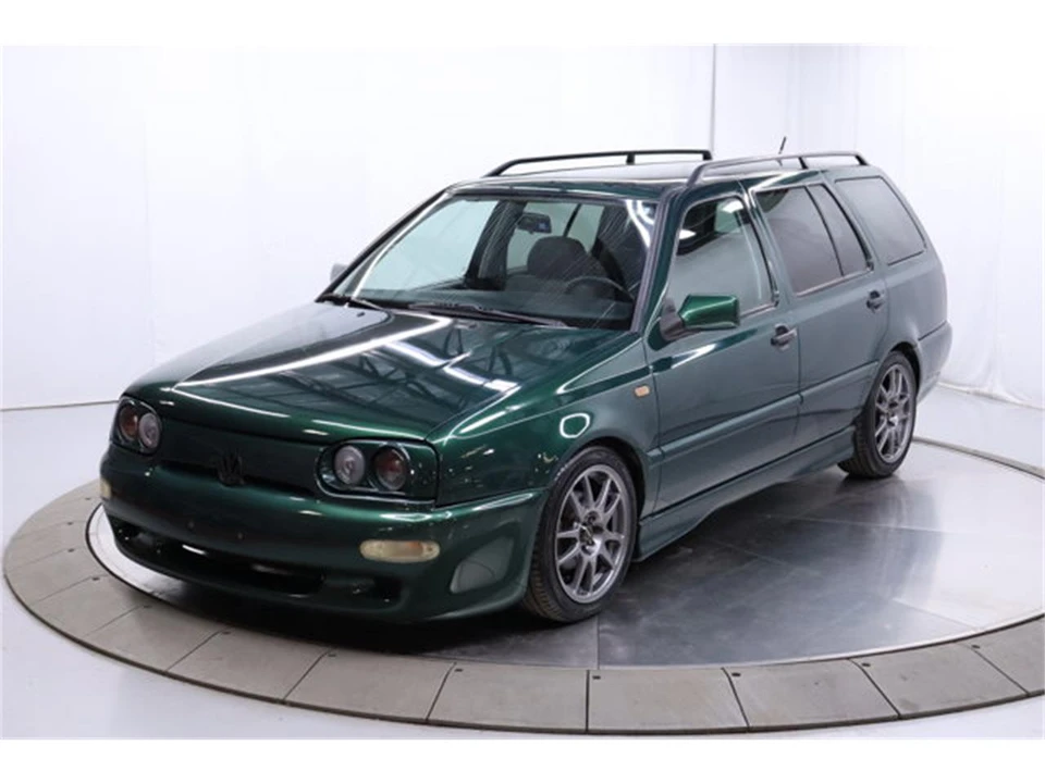 1998 Volkswagen Golf Mk3 - Image 2 of 31