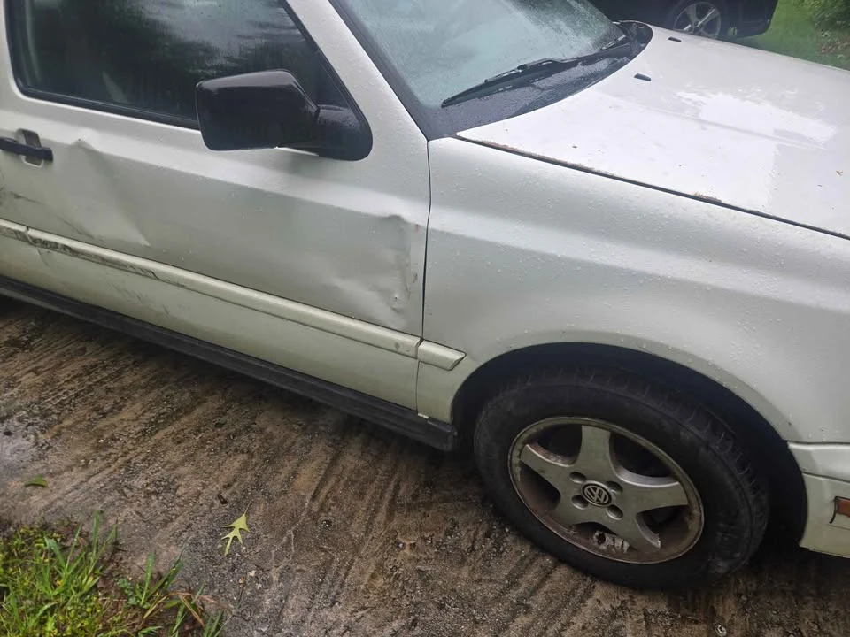 1998 Volkswagen Golf - Image 7 of 9