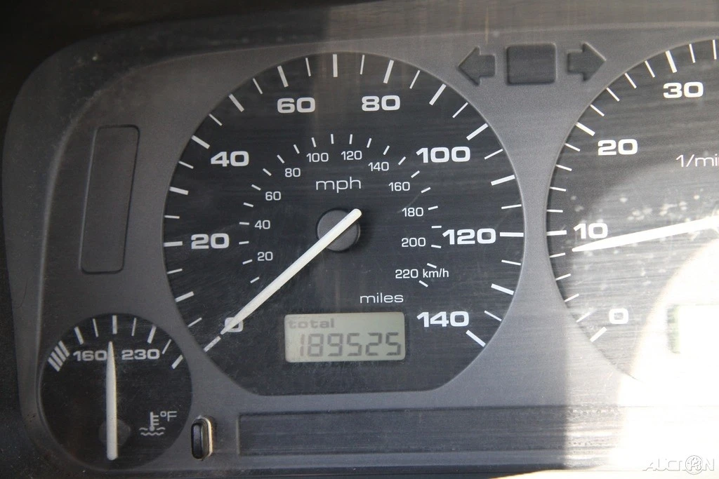 1998 Volkswagen A3 Jetta - Image 16 of 21