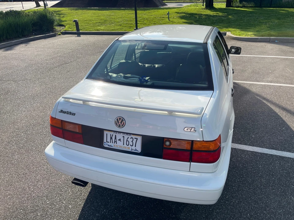 1998 Volkswagen A3 Jetta - Image 16 of 31