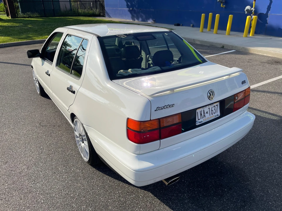 1998 Volkswagen A3 Jetta - Image 13 of 31