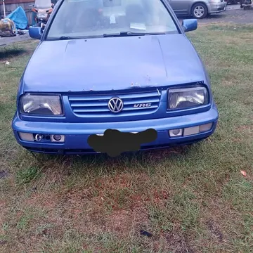 1998 Volkswagen Jetta GLX VR6 Sedan 4D