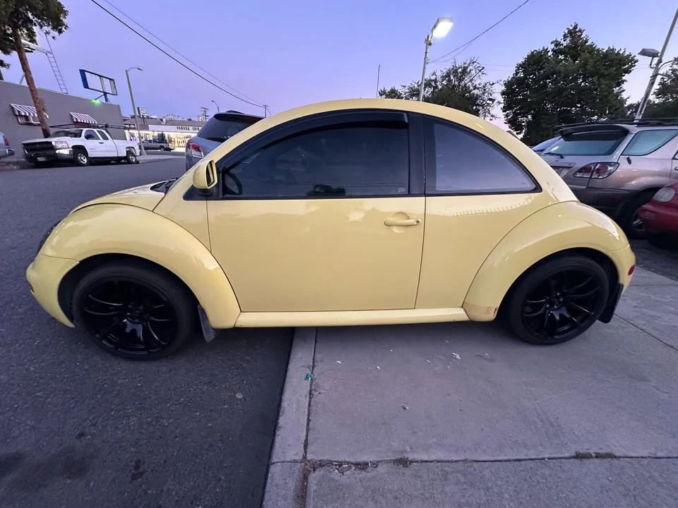 1998 Volkswagen New Beetle - Image 9 of 11
