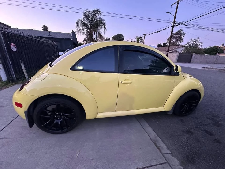 1998 Volkswagen New Beetle - Image 8 of 11
