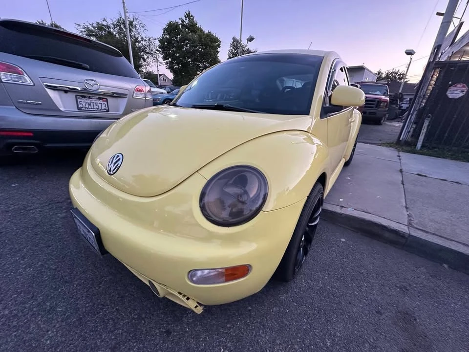 1998 Volkswagen New Beetle - Image 3 of 11