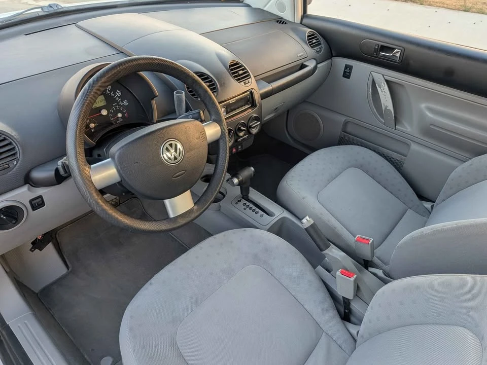 1998 Volkswagen New Beetle - Image 8 of 20