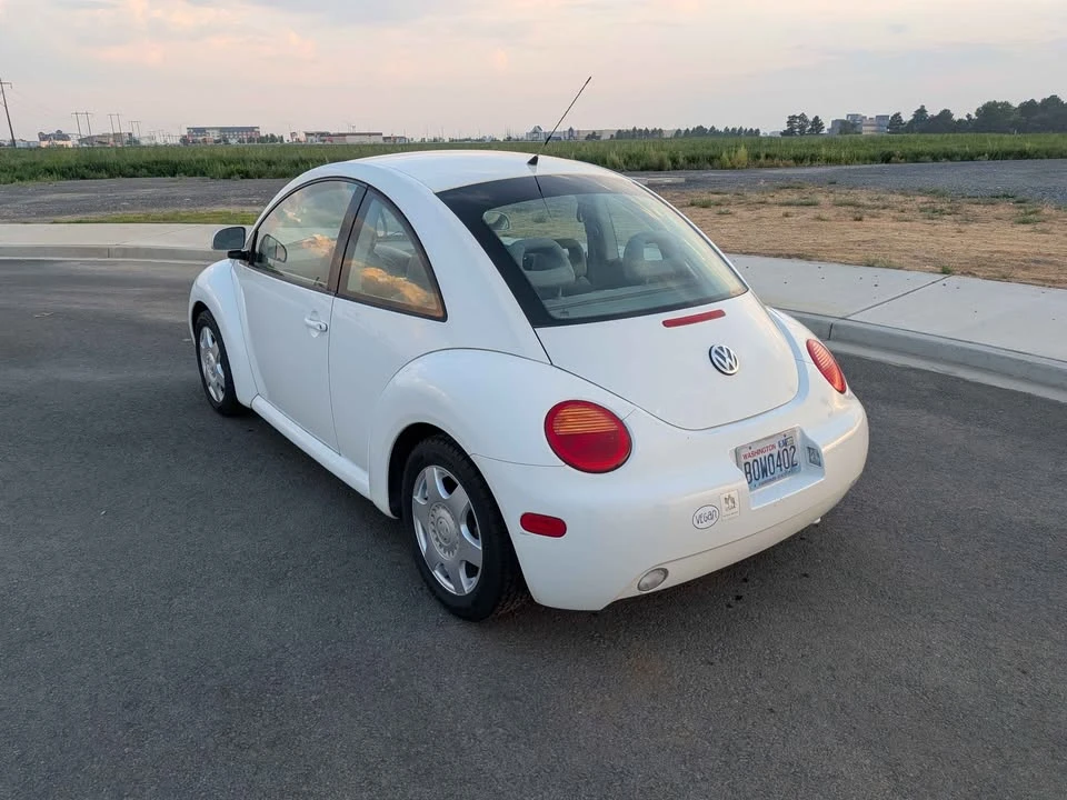 1998 Volkswagen New Beetle - Image 4 of 20