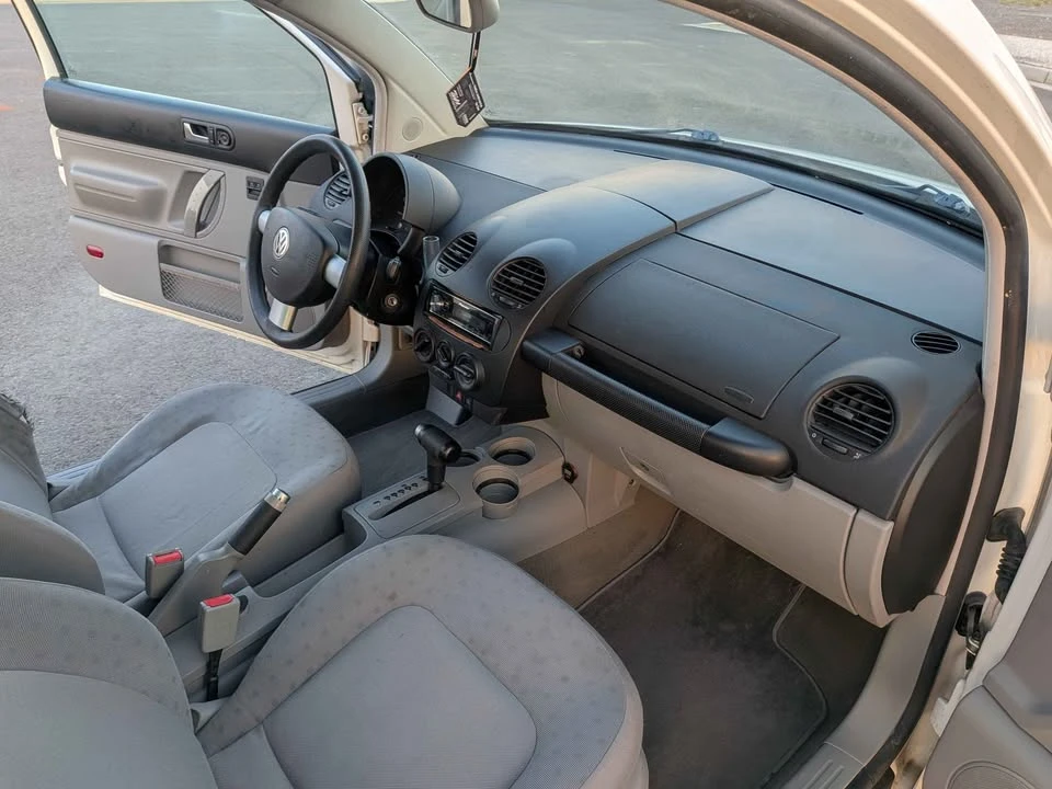 1998 Volkswagen New Beetle - Image 13 of 20