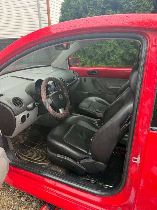 1998 Volkswagen New Beetle - Image 6 of 6
