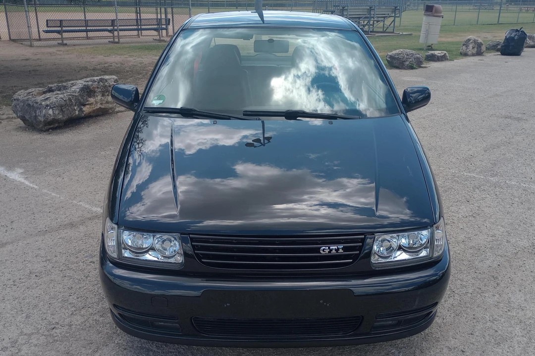 1998 Volkswagen Polo - Image 2 of 31