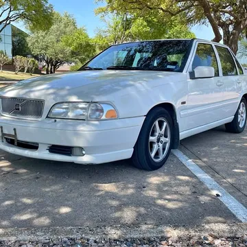 1998 Volvo S70 · GLT Sedan 4D