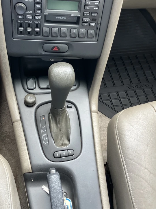 1998 Volvo S70 - Image 26 of 31