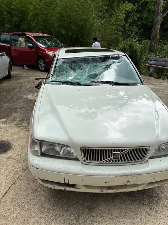 1998 Volvo S70 - Image 5 of 6