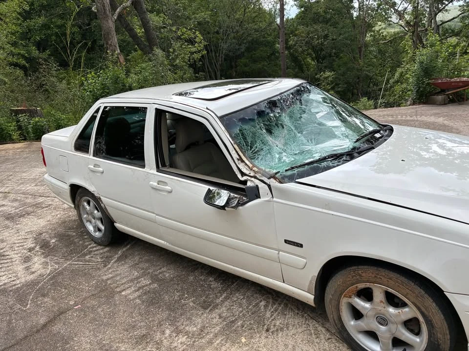 1998 Volvo S70 - Image 6 of 6