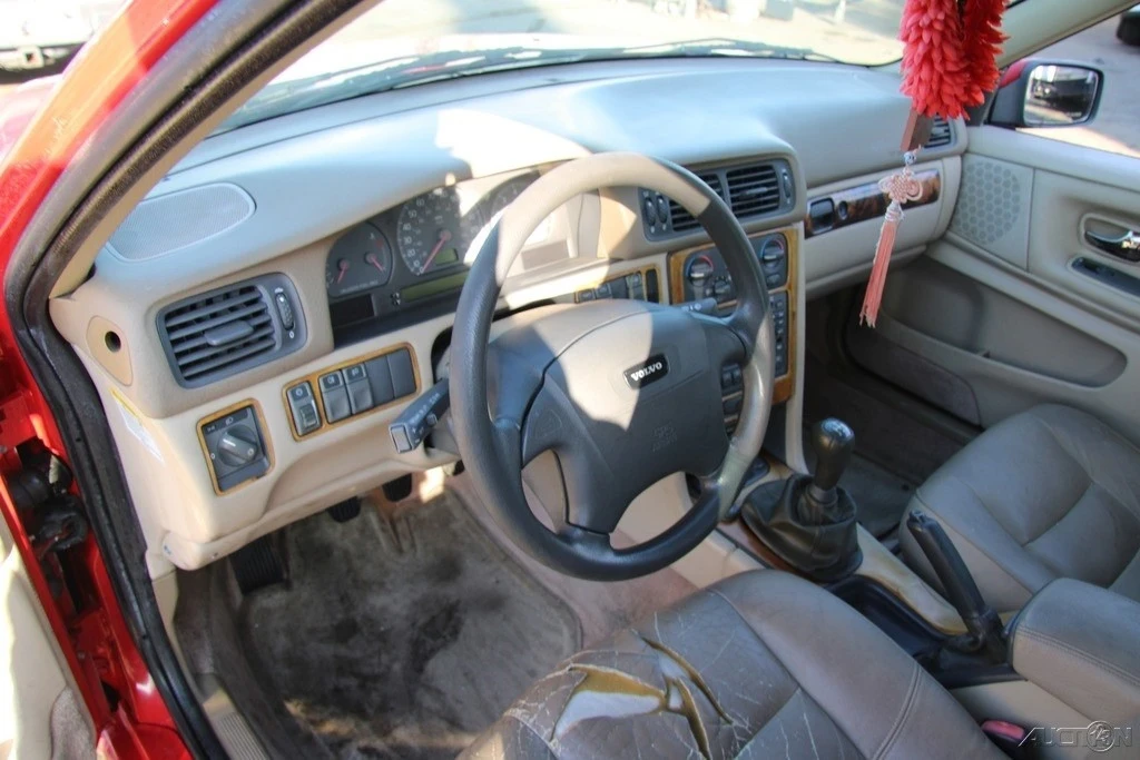 1998 Volvo S70 - Image 14 of 21