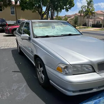 1998 Volvo S70 T5