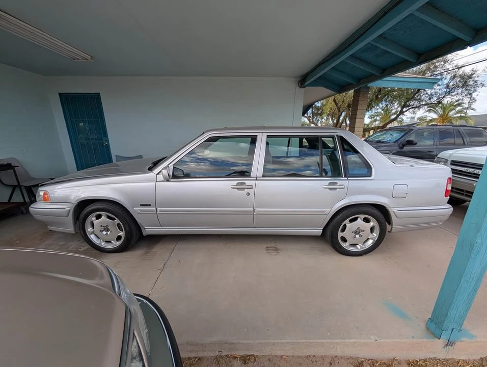 1998 Volvo S90 - Image 3 of 7
