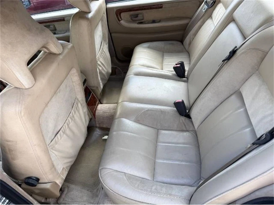 1998 Volvo S90 - Image 7 of 9
